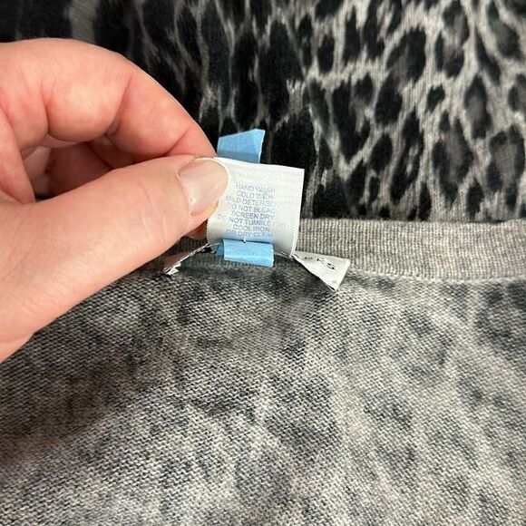Garfield & Marks Cashmere Leopard Print Longline Cardigan Sweater Size M - Picture 6 of 9